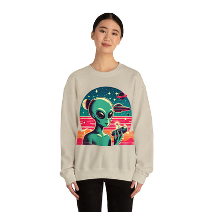 Retro Vibes Alien Unisex Heavy Blend™ Crewneck Sweatshirt Gildan