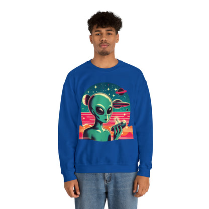 Retro Vibes Alien Unisex Heavy Blend™ Crewneck Sweatshirt Gildan